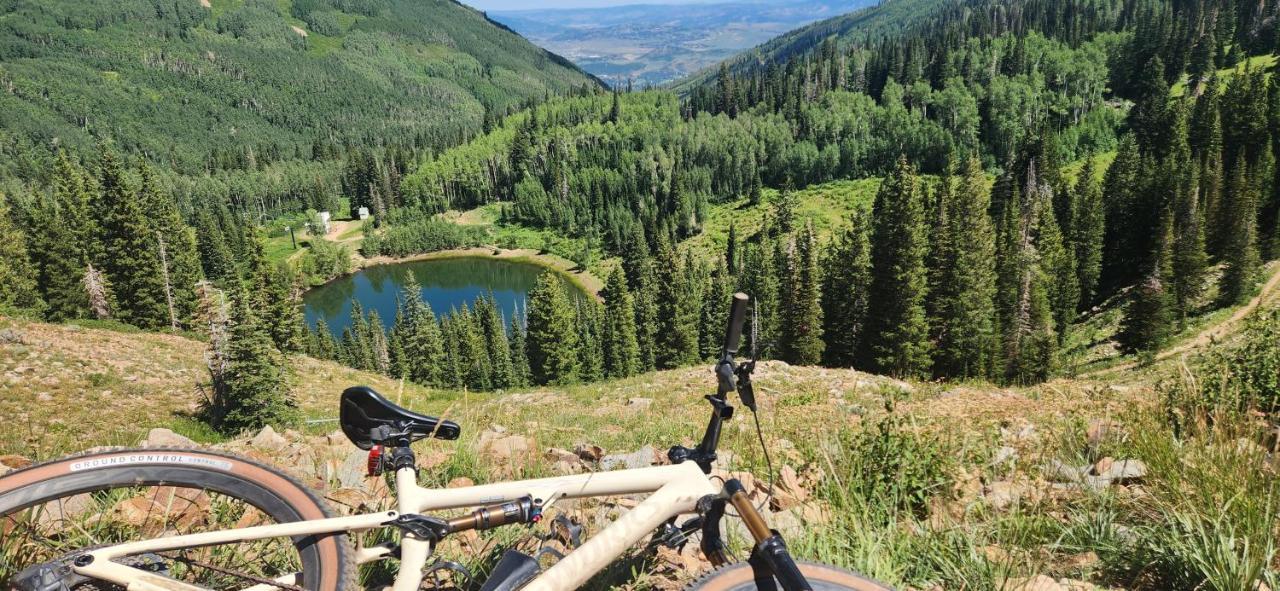 Stunning At Solitude, Steps From Chair Lift, East #103 Brighton Zewnętrze zdjęcie
